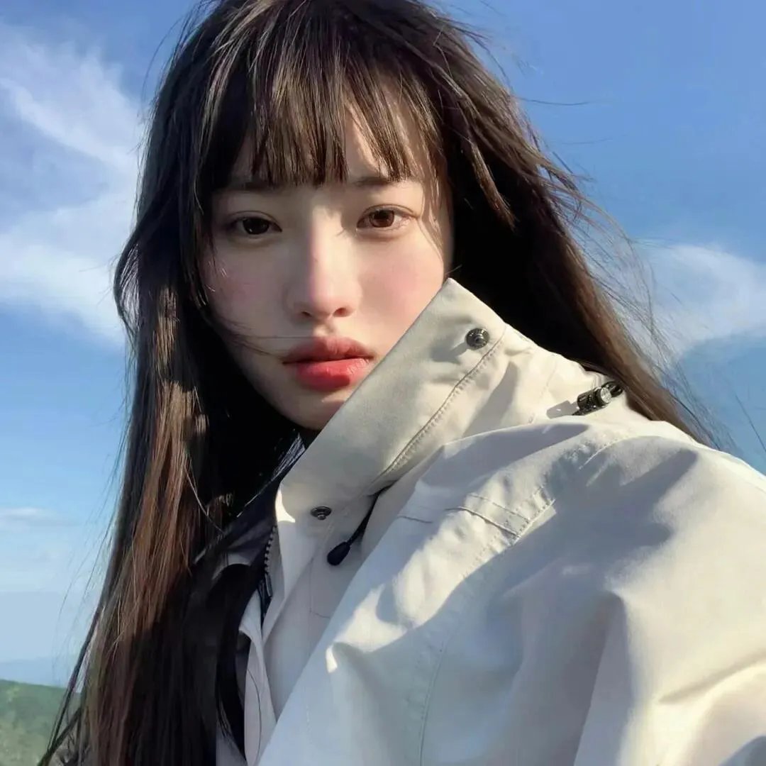 高冷校草他成恋爱脑了